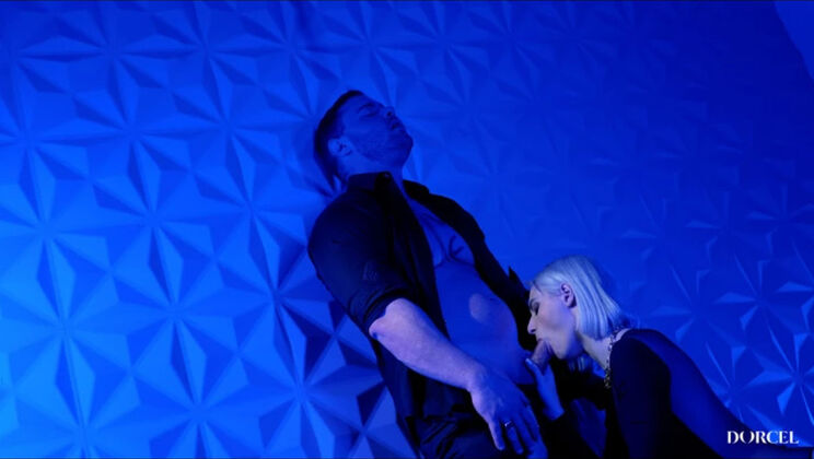 Dorcel Club - Christy WhiteJames Duval - Couture nu00b01 - Christys Fetish night 