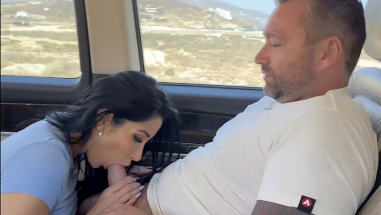 Dorcel Club - Clea GaultierYanick ShaftRicky Mancini - Follow me - Last thrill before departure 