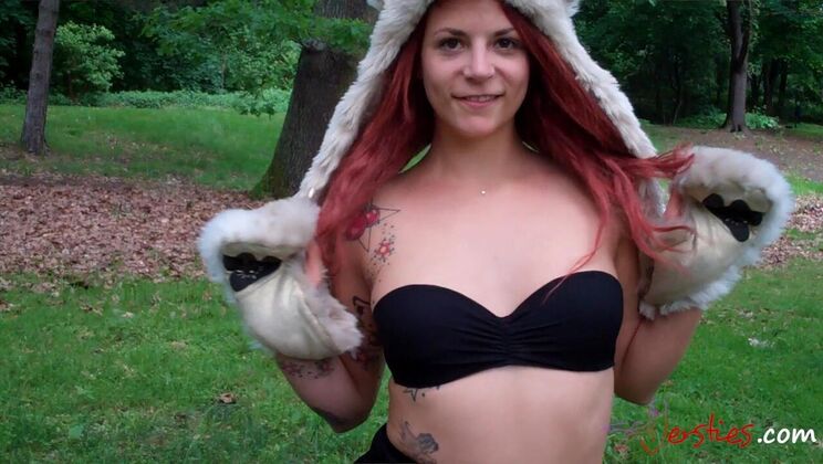 Ersties - Minka (Ersties)Krissi (Ersties) - Minka & Krissi Have Fun In The Park (Minka & Krissi in a park ) 