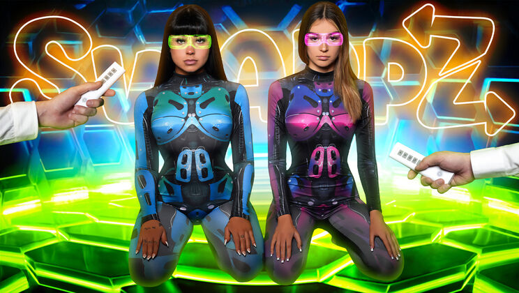 Sis Swap - Jayden MarcosSage RouxBeca BarbieDella Cate - Robo-Stepsis 