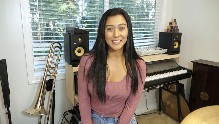 Ersties - Tula (Ersties)Josie B (Ersties)Karmann (Ersties) - First Sex Episode 6 (Jins Pick) 