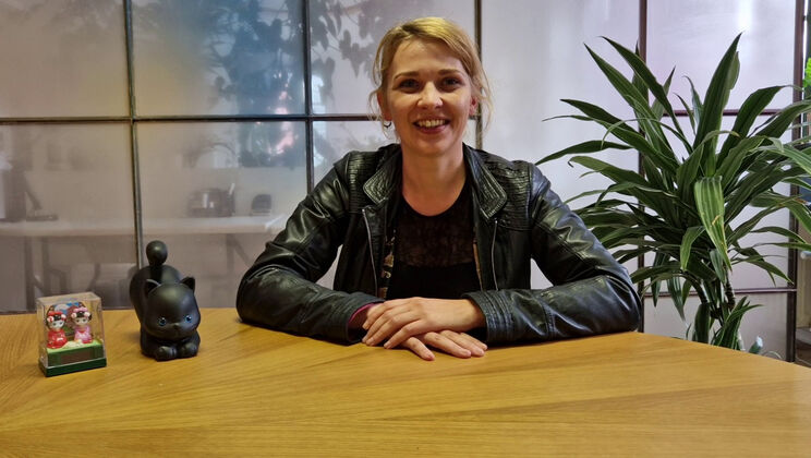 Ersties - Lindsey (Ersties)Mona (Ersties) - Mona & Lindsey (Isas Pick) 