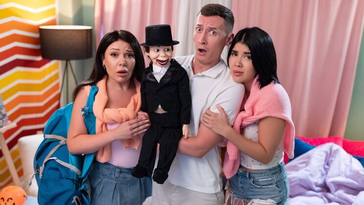 ⁣Fake Hostel - Charlie DeanLady DeeLola Bratz - The Haunted Dirty Dummy (Halloween) 