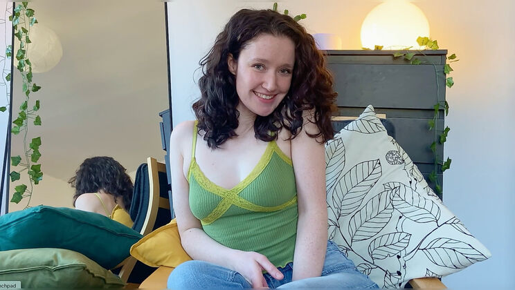 ⁣Ersties - Josie B (Ersties) - Sarahs First Anal (Josies application) 