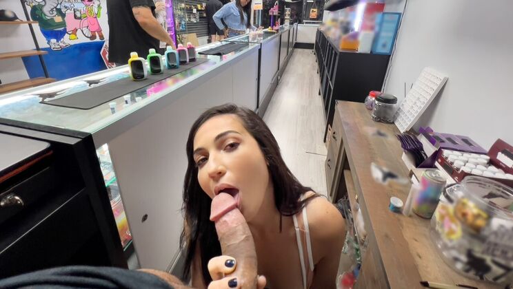 ⁣Lets Post It - Mike OxMira Luv - Can I Hit Your Vape? 