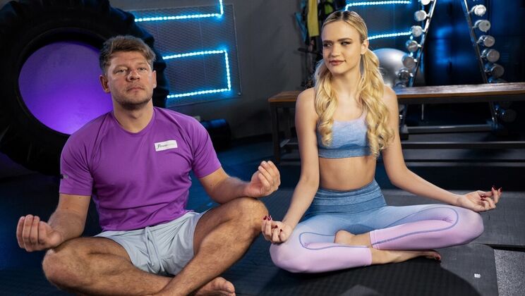 ⁣Fitness Rooms - Michael FlyNovella Night - Deep breathing releases inhibitions 